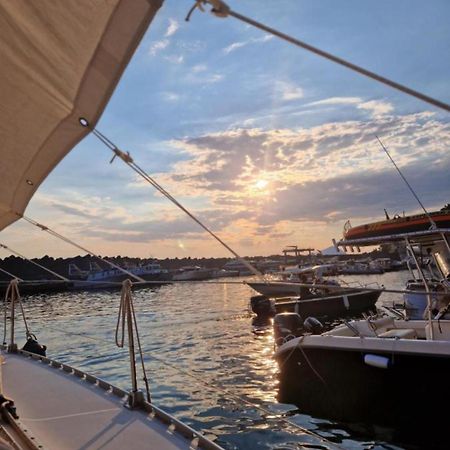 Dormire In Barca A Vela มาราเตอา ภายนอก รูปภาพ